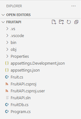 Capture d’écran montrant la structure du projet FruitAPI.