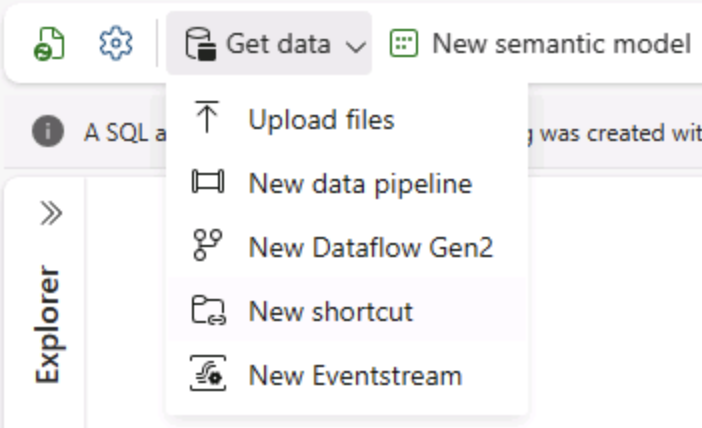 Screenshot of a lakehouse with the new data pipeline option seledcted.