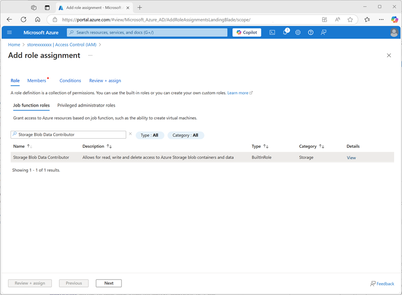 Captura de pantalla de la página Agregar asignación de roles en Azure Portal.